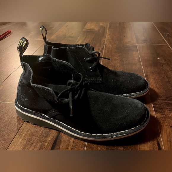 Dr. Martens Blythe Suede Desert Boot - Picture 7 of 9